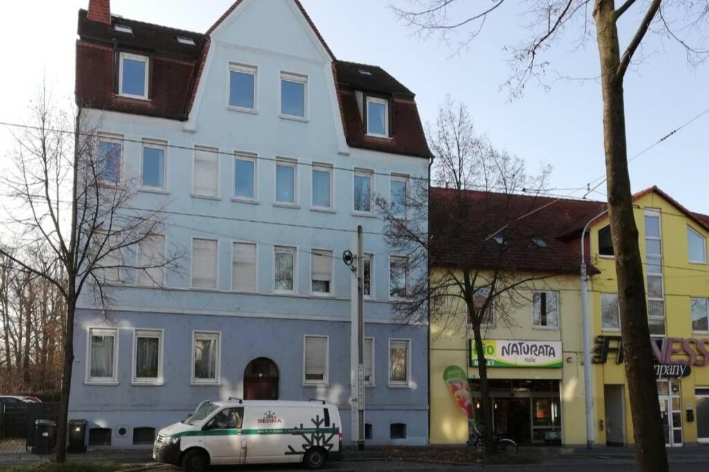 Ferienwohnung - Apartment mit Balkon in Halle-Saale, Trotha Halle  Exterior foto